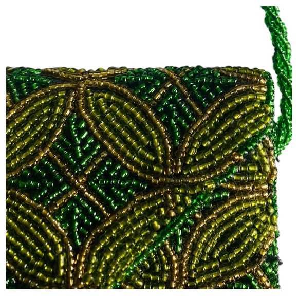 Vintage Art Deco Style Glass Beaded Shoulder Handbag w/ Circular Motif - Picture 3 of 14